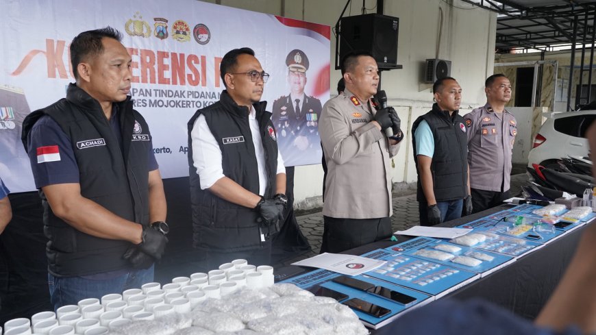 Polres Mojokerto Kota Sita Narkoba Miliaran dari Tersangka